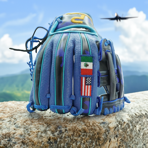 2024 Custom Glove Builder 🎨🧰⚒️