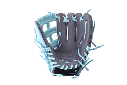 Legend Griffey Jr.-inspired Signature Series Glove